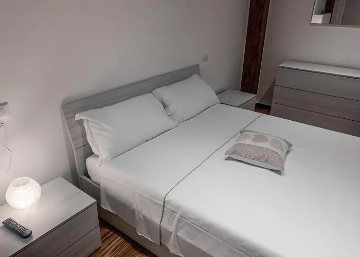 Ma'delina * Settimo Milanese