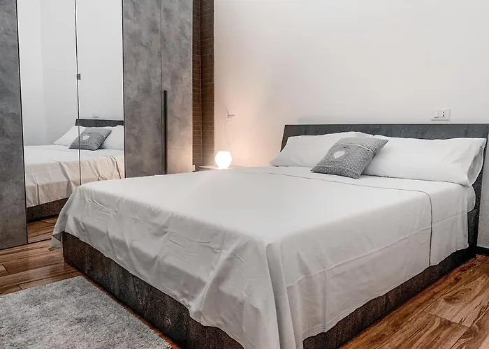 Ma'delina Settimo Milanese