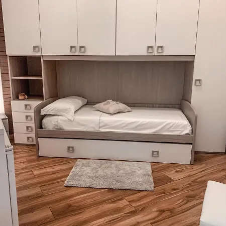 Ma'delina Bed & Breakfast